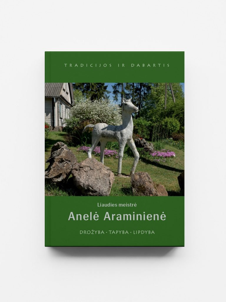 Liaudies meistrė Anelė Araminienė drožyba Liaudies meistrė Anelė Araminienė drožyba