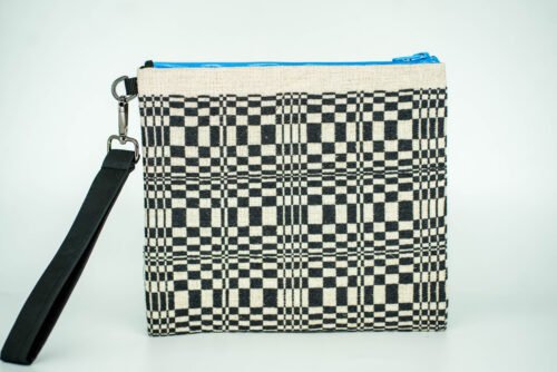 Juoda – balta (delninė)