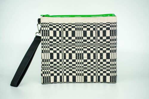 Juoda – balta (delninė)